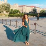 Pooja Salvi Instagram – A windy day in Budapest💃🏻