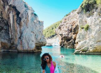 Pooja Salvi Instagram - 🌊💞 Vis Island, Croatia