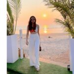 Pooja Salvi Instagram - ☀️