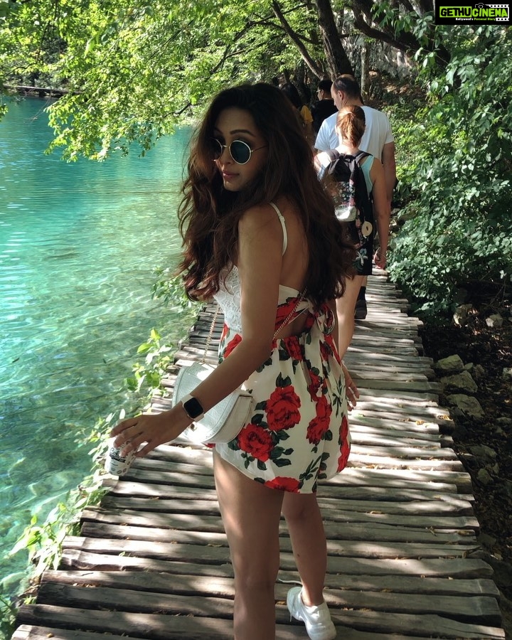 Pooja Salvi Instagram - πΏπ³π Plitvice Lake National Park Croatia