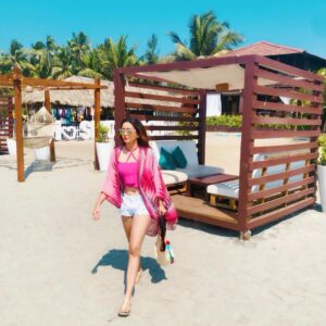 Pooja Salvi Instagram - 🏖👙🌊🌴💞
#beachlover #beachlife #goa