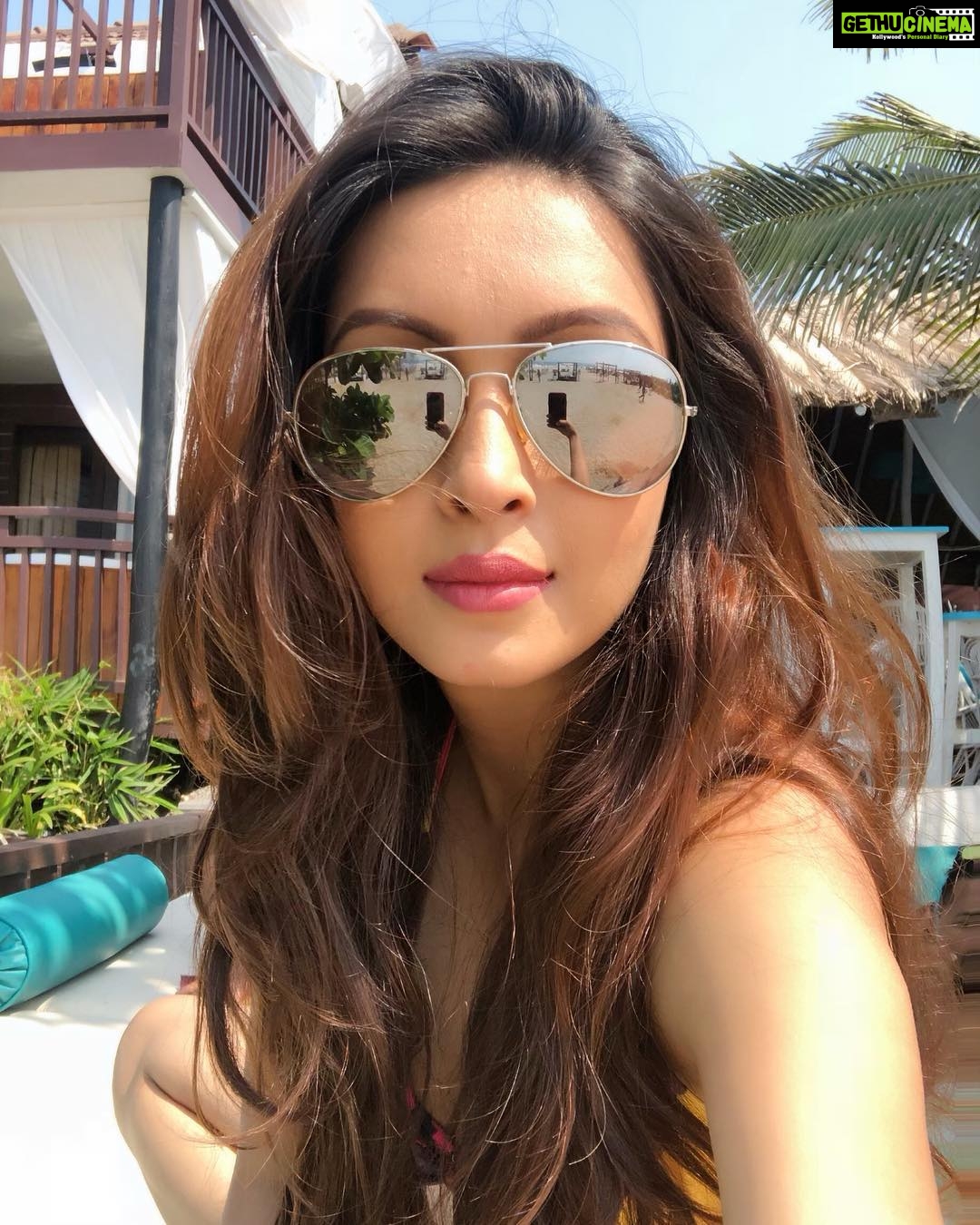Pooja Salvi - 1.1K Likes - Most Liked Instagram Photos