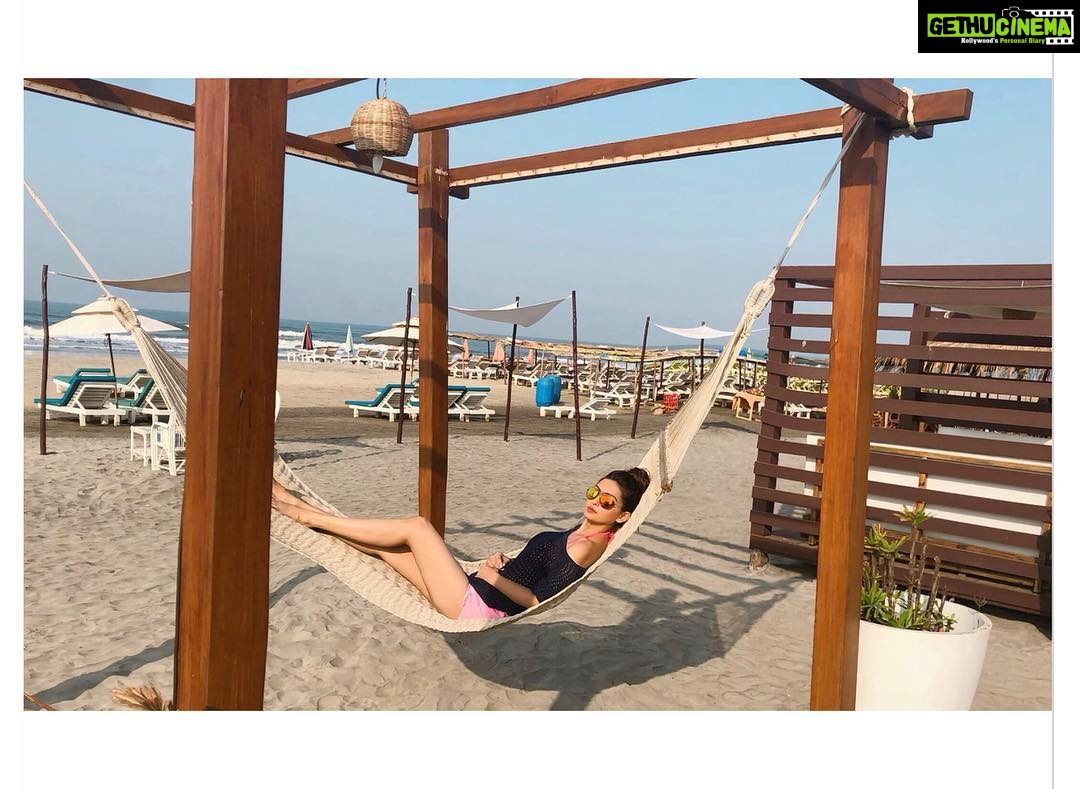 Pooja Salvi Instagram - Relax mode on๐ #loveforbeaches #loveforgoa