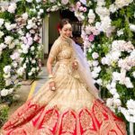 Pooja Salvi Instagram - 💃🏼 . . . . . #weddingreels #lehengatwirl