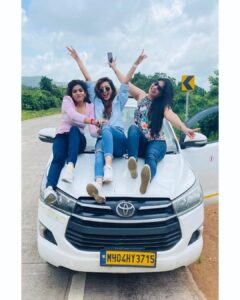 Pooja Salvi Instagram - Girls just wanna have fun💃🏼😍