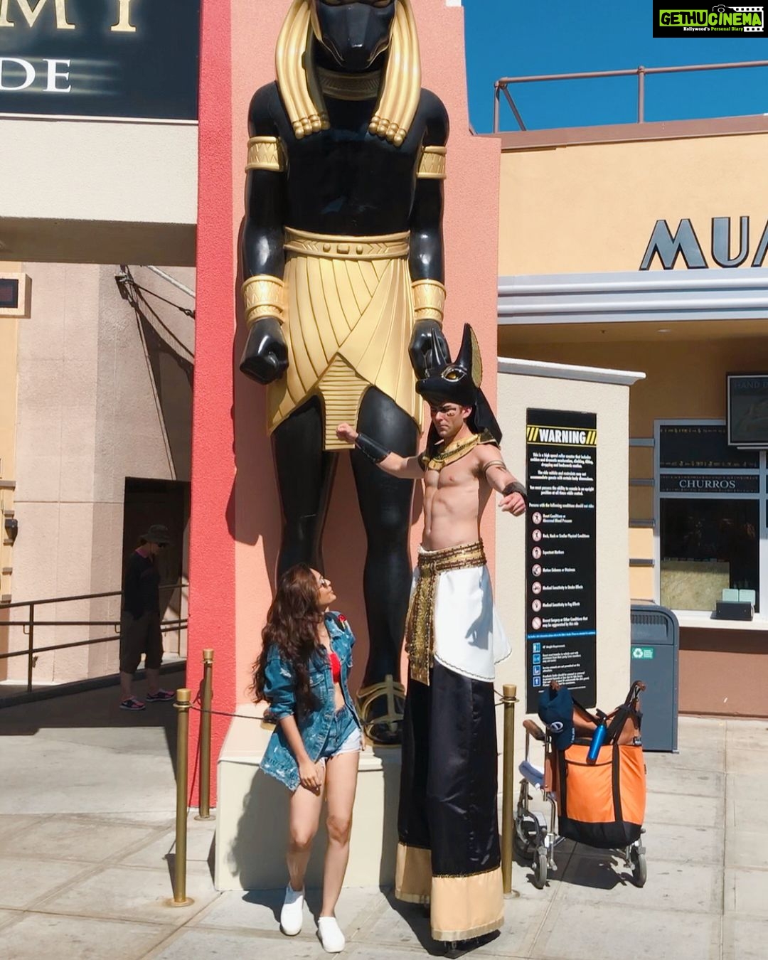 Pooja Salvi Instagram - Universal Studios Hollywood L.A