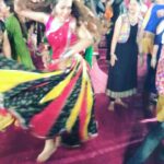 Pooja Salvi Instagram - My ghagra dancing on the tunes of Falguni Pathak💃💃. #falgunipathak #navratri2017❤️ #gujjurocks Late Shri Pramod Mahajan Sports Complex