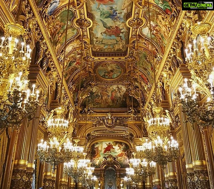 Pooja Salvi Instagram - Stunningly beautiful. #opera #paris #vibrant #europediaries Opéra
