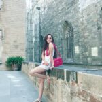 Pooja Salvi Instagram - Exploring the beautiful old town of Barcelona #livetotravel #traveltolive #europediaries Barcelona, Spain