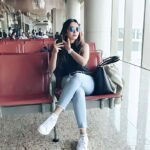Pooja Salvi Instagram - #worktrip #hyderabad✈ Terminal 2, Mumbai International Airport