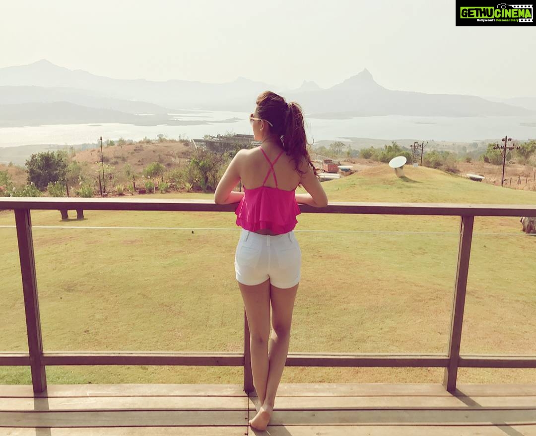 Pooja Salvi Instagram - Enjoy the little things in life for one day you'll look back and realize they were big things. #naturelover #beautifulview