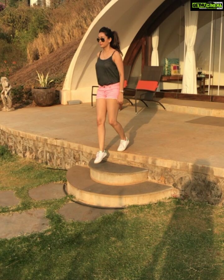 Pooja Salvi Instagram - On the go. #boomerang #holidaying #fundays Amanzi Resort