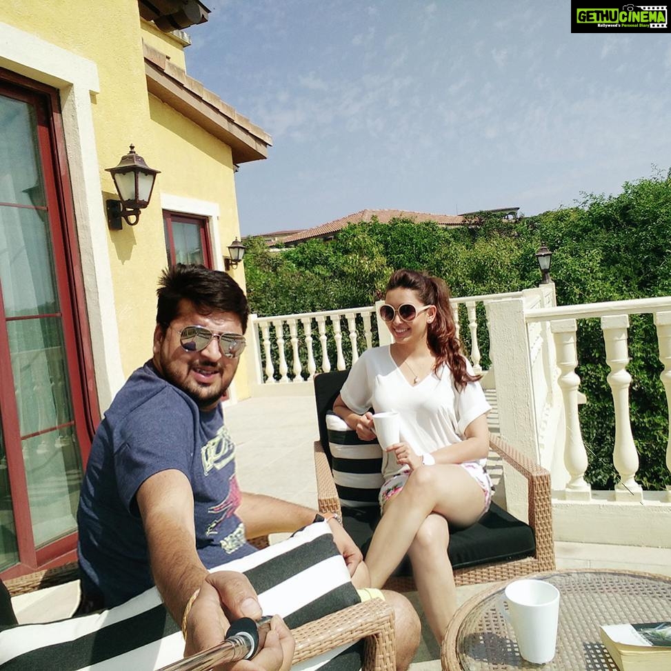 Pooja Salvi Instagram - Wake up.. drink coffee.. plot Goodness. #morningcoffee #beautifulview Le Méridien Mahabaleshwar Resort & Spa