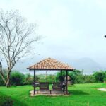 Pooja Salvi Instagram - #mountainview #lakeview #nature #relax #mesmerizing #lovingit Malhar Machi Mountain Resort