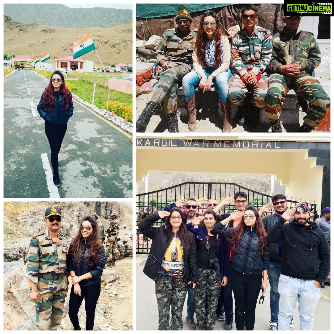 Pooja Salvi Instagram - Salute to our Indian Soldiers who risk their lives for our country. #independenceday #salute #proudindian #jaihind Kargil War Memorial
