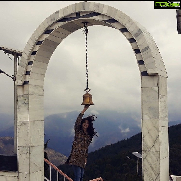 Poonam Kaur Instagram - Morning... sharing some moments... during the shoot of #3dev ... as we went up the mountain to chant 😇😇😇