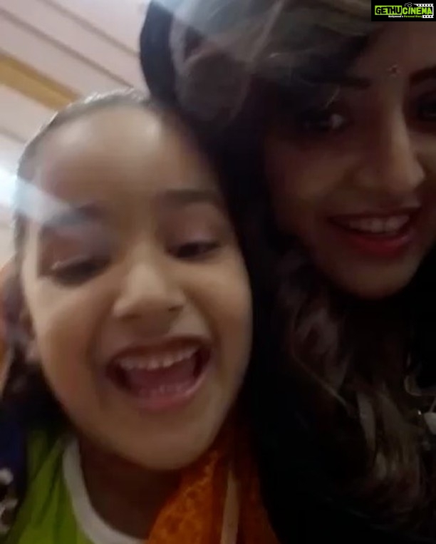 Poonam Kaur Instagram - Happy vaisakhi.... I heartfully wish happiness ...strength ....solace and justice to every being to b human enough .... Happy vaisakhi ..... May the guru b reborn.... "waheguru ji ka khalsa ....waheguru hi ki Fateh" #vaisakhi