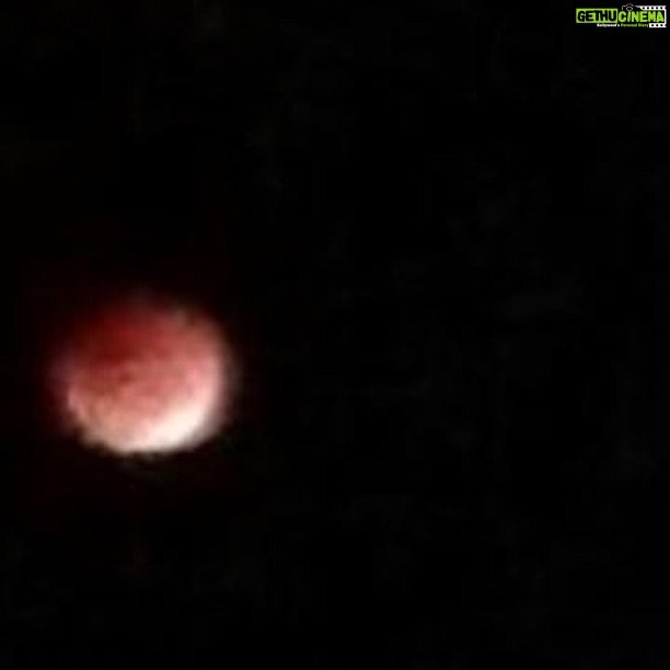 Poonam Kaur Instagram - #orangemoon #fullmoon ( when the moon bled )