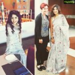 Poonam Kaur Instagram - At #GES meet day2 with a lady from #UN spreading awareness on children education #handlooms #slokas