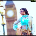 Poonam Kaur Instagram – Looking back #london #handlooms