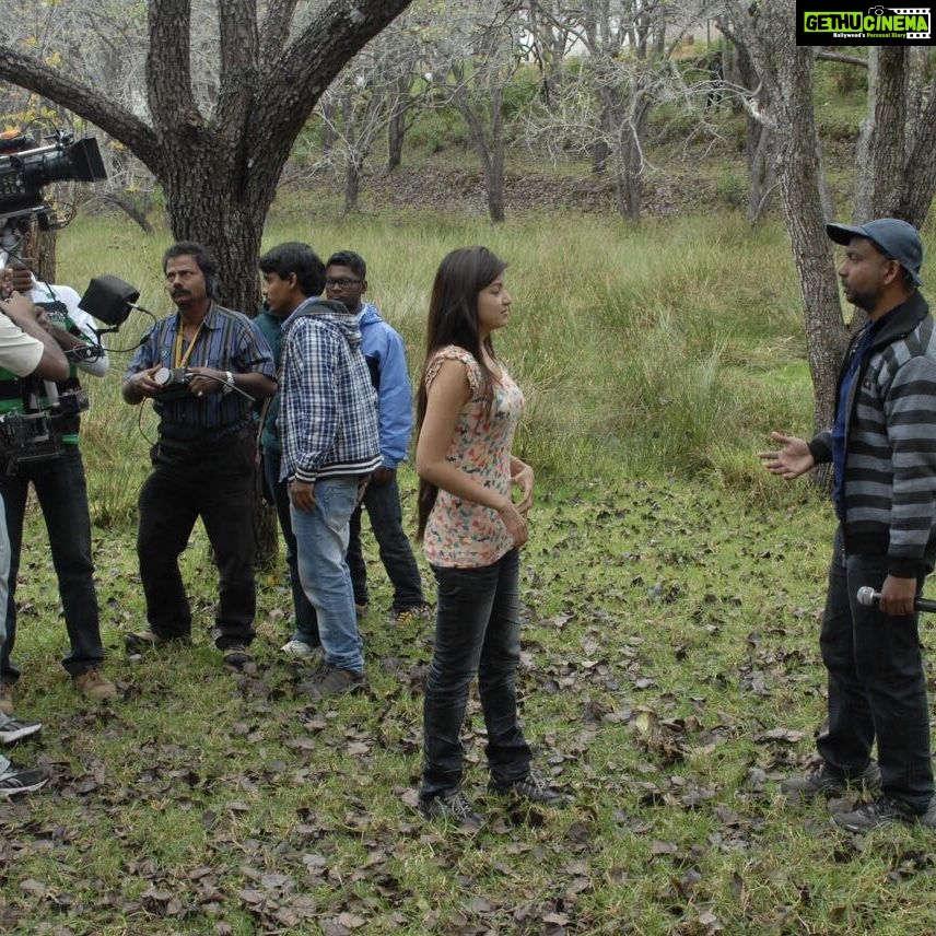 Poonam Kaur Instagram - #Vadham #flashback #tamilcinema