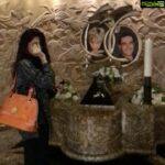 Poonam Kaur Instagram - When I made a wish at hers ... #princessdiana #queenofhearts #20yearsofdianasdeath "some people don't expire they only and only inspire" the unfinished beautiful story of love ❤️... what is it they have in them that everyone wishes peace for her soul till date .... her charities still serve the under privileged... this was a true " war for love " ... my madness my inspirations 🌺💕#loveudiana