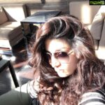 Poonam Kaur Instagram - Relationship between me n my flights is amazing !!! When I am on time it's delayed n vice versa 😂😘✌️️😎🍷😃😂🍺