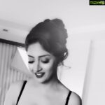 Poonam Kaur Instagram - #candid #passionmode