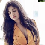 Poonam Kaur Instagram - Ver rare side of me... Captured by my bestie .... in my comfort zone ... #introvert thoughts #introvertedextrovert
