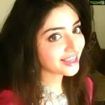 Poonam Kaur Instagram - #eidmubarak #poonamkaur