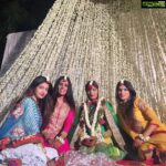 Poonam Kaur Instagram - #nofilters #mehendi #beautifulbridetobe