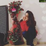 Poonam Kaur Instagram - Thank u for 2k followers .... #flashback #valentines #2016