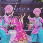 Poonam Kaur Instagram - Being a Sikh itself is a celebration !!! Wishing everyone a very very happy baisakhi .... #happybaisakhi #khalsapanth "waheguru ji da khalsa waheguru ji di fateh"