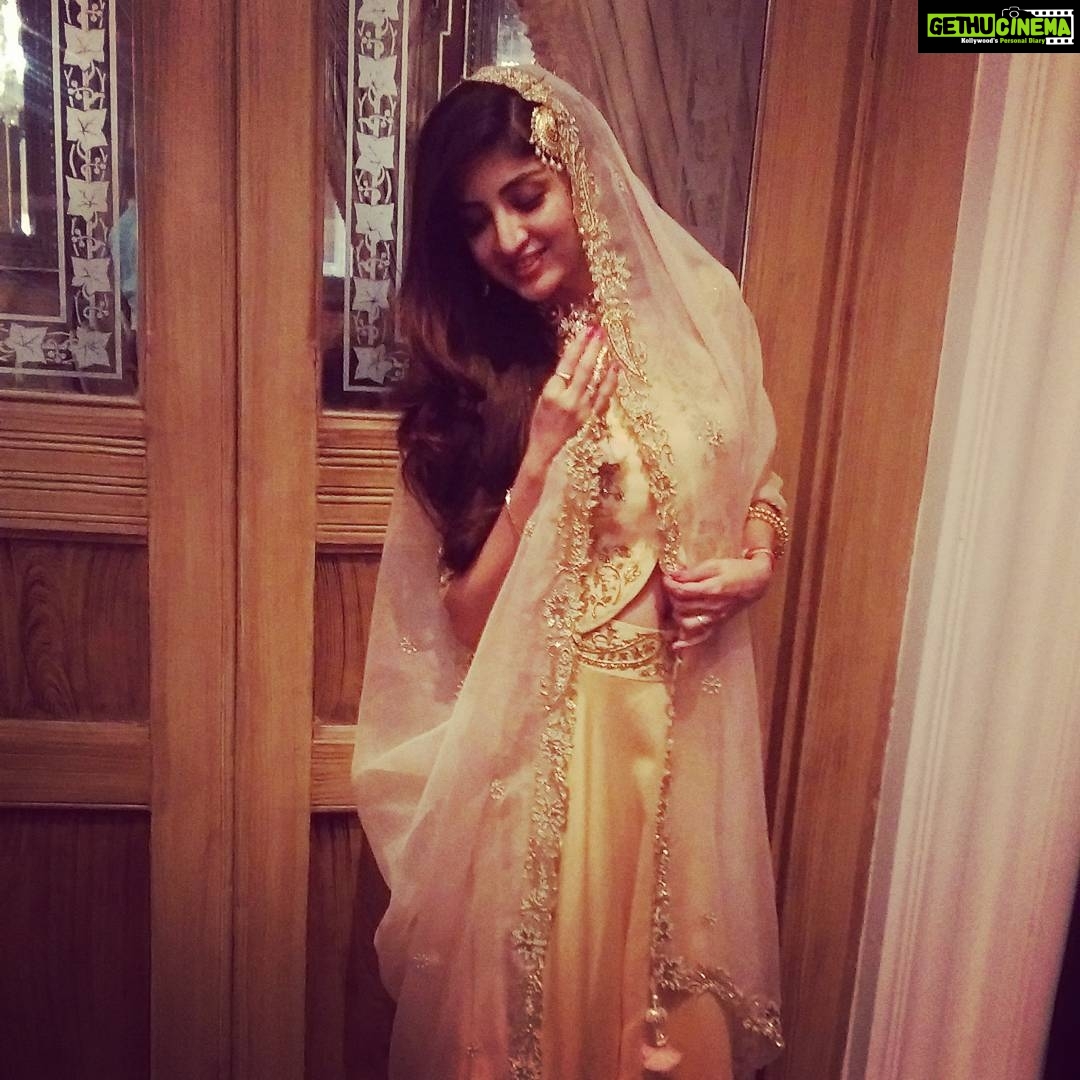 Poonam Kaur Instagram - #teachforchange the nawabi style !!!