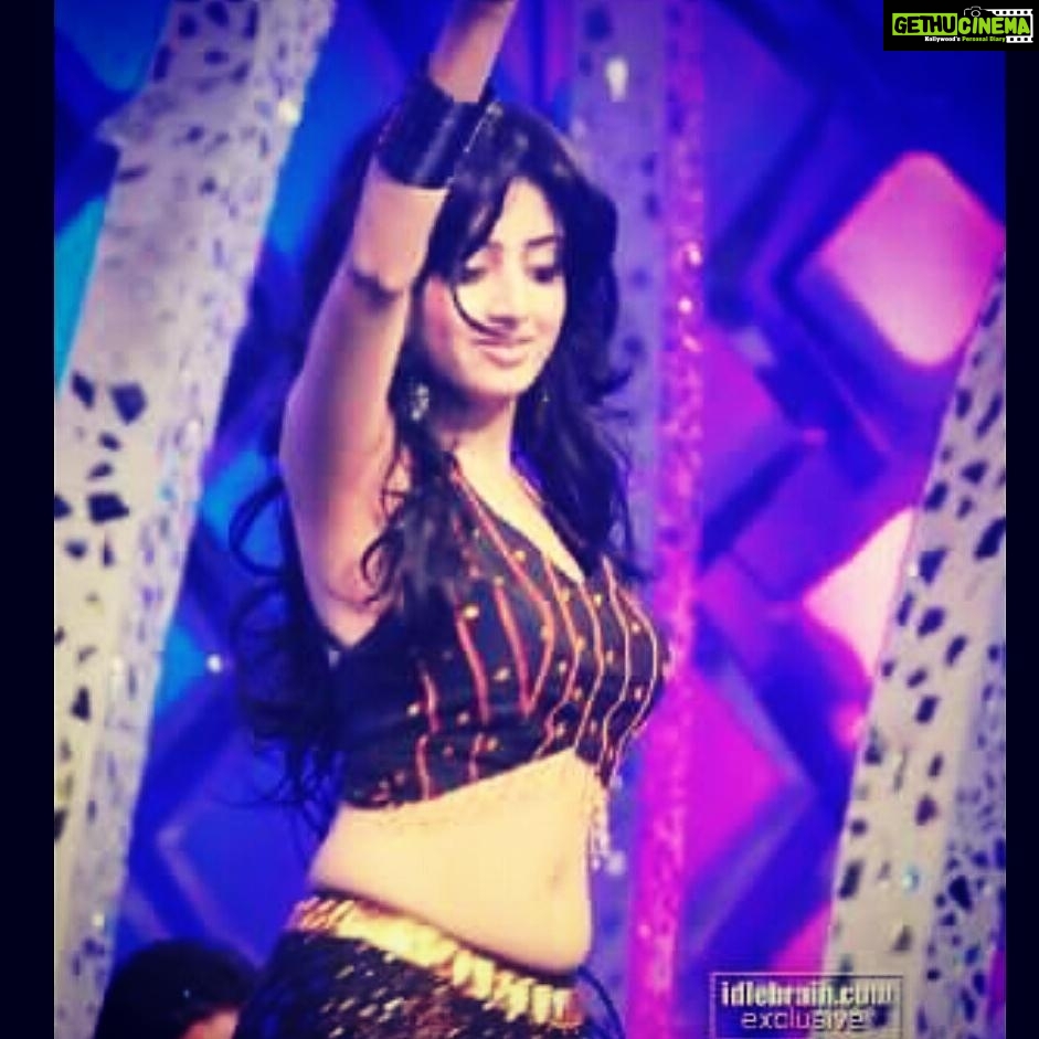 Poonam Kaur Instagram - #beinghappy #beingme #flashback #feminamissindia