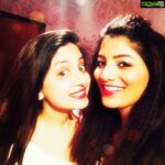 Poonam Kaur Instagram - Smile it's #Sunday