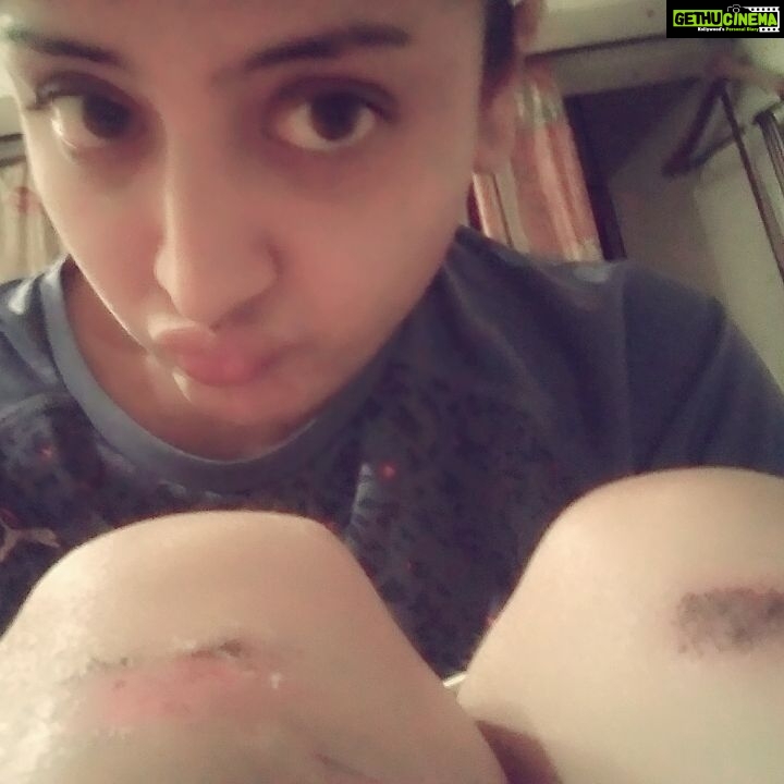 Poonam Kaur Instagram - Just before the show started and when Drums fell on me ....