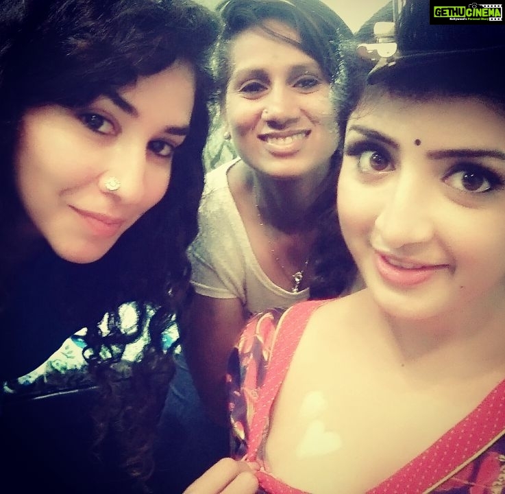 Poonam Kaur Instagram - This little heart of mine ...I am gonna let it shine ....