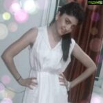 Poonam Kaur Instagram – #PoonamKaur in stylishly white with minimalistic accessories and chic nude look Shruti Chopra Designer: #selvaggiomoda #shrutichopra @shrutishimmer