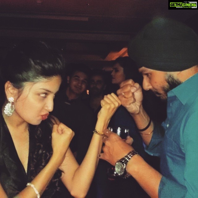 Poonam Kaur Instagram - Why brothers n sisters always fight?