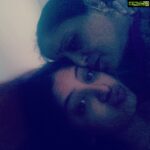 Poonam Kaur Instagram - When mothers try waking u up on lazy Sunday !!! Hehe #lovemymom