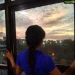 Poonam Kaur Instagram - Thru the window at my gym!