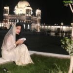 Poonam Kaur Instagram - On e of the most #peaceful places I have been too ... #kartarpur .... never understood the story which happened with me in the last one year with this place ..... still trying to understand it ... may be it’s just a blessing from the above or karmic connection.... all that has happened has given such immense strength for everything...... thank u #waheguru #god