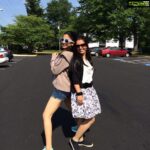 Poonam Kaur Instagram - #friendshipgoals year #2014 to year #2019 ...... what has changed .... nothing ❤️🕊💃🏻🥰👩‍❤️‍💋‍👩 #schoolgirls #schoolfriends #washingtondc #love #friendship #happiness @snehalsangal