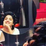 Poonam Kaur Instagram - All smiles for 300k love !!!