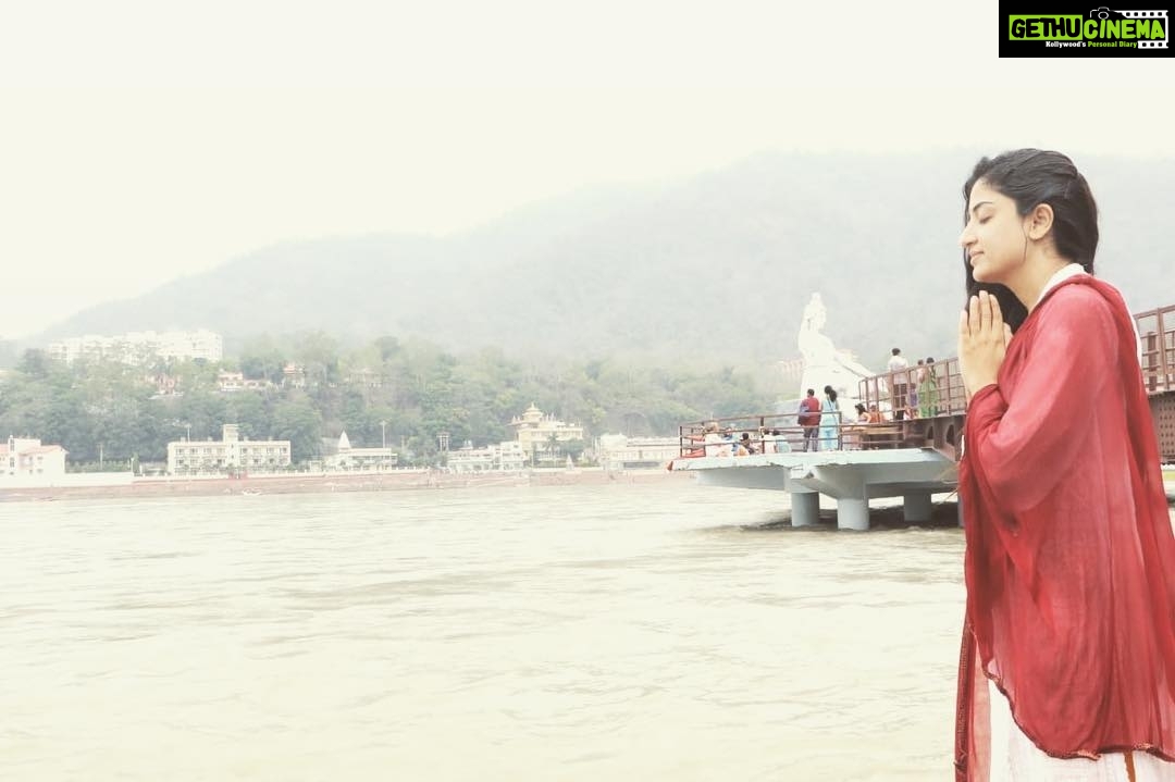 Poonam Kaur Instagram - #ganga is #magical Rishikesh, Uttrakhand