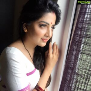 Poonam Kaur Instagram - #omshanti