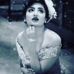 Poonam Kaur Instagram - Only I can understand n c my dreams ..... @vclicksphactoryofficial thank u