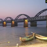 Poonam Kaur Instagram – #nofilter #godavari …. clicked today during Aarti 🙏🙏🙏🙏