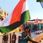 Poonam Kaur Instagram - Extremely happy about respected and the very brave warrior n a real hero #IAFAbhinandan coming back home ...thank u @imrankhan.pti may u take more steps towards making peace in the world ...Jai Hind !